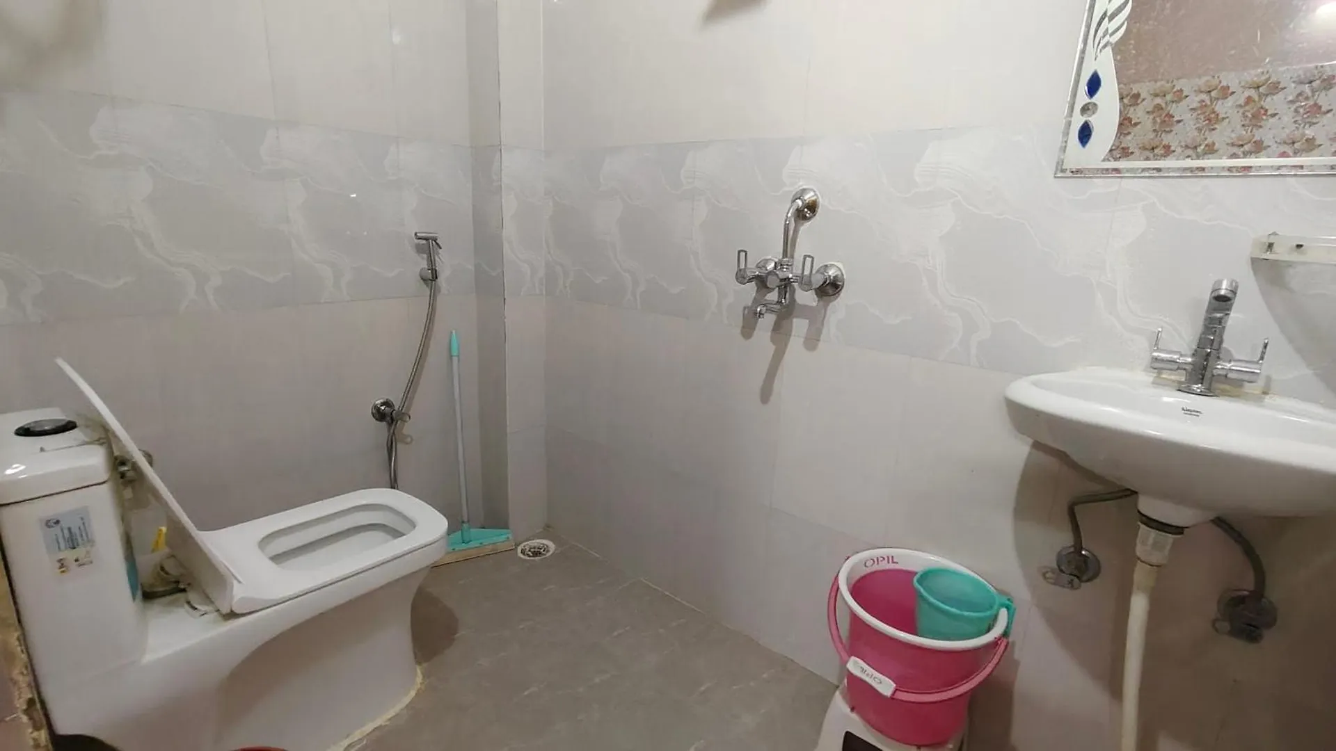 Sri Yoga Mandir Hotel Varanasi 2*,  India