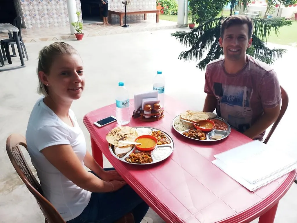 Sri Yoga Mandir Hotel Varanasi