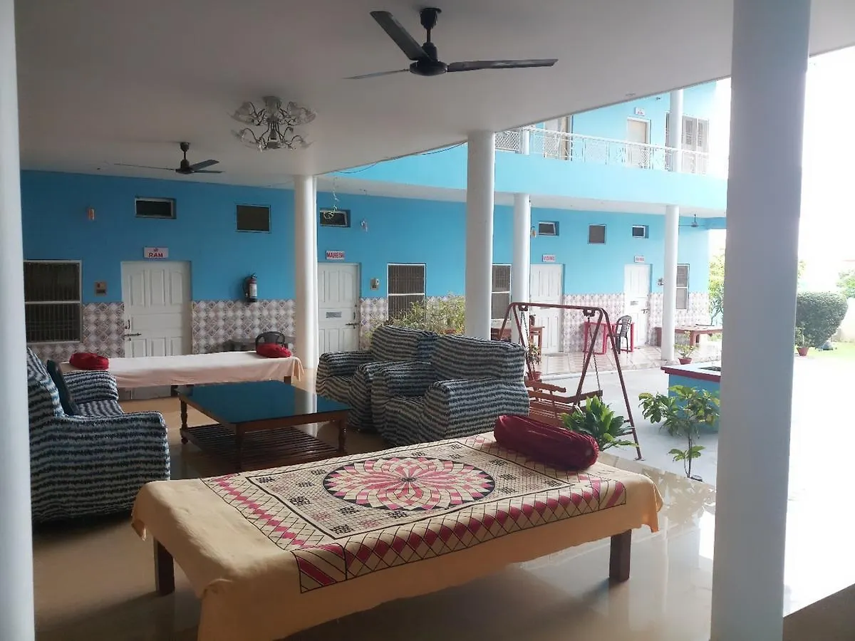 Sri Yoga Mandir Hotel Varanasi 2*,